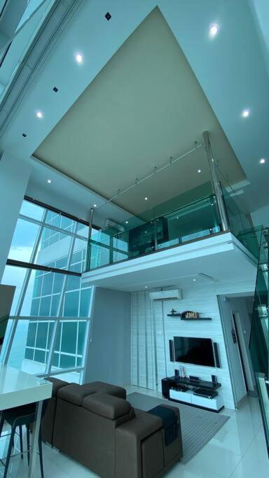 The Maritime Suite @ Panoramic Duplex 海景の家 Jelutong Exterior photo